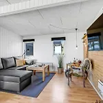 Cozy In Veslos With House Sea View Oslos