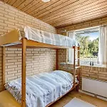 Cozy In Veslos With House Sea View