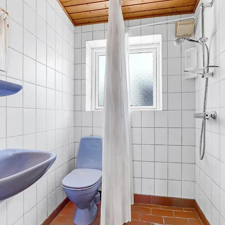 Cozy In Veslos With House Sea View Feriehus Oslos