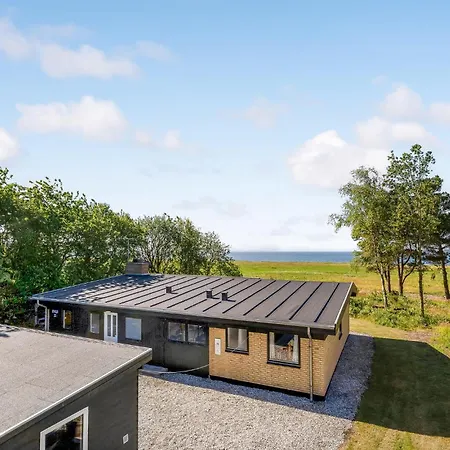 Feriehus Cozy In Veslos With House Sea View *
